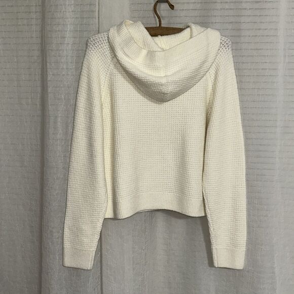 Aeropostale M Ivory Chunky Knit Hooded Sweater front Pocket - Picture 2 of 12
